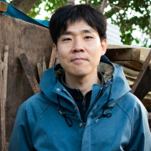 Nobutoshi NAGAMORI Associate Professor