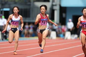 山中日菜美選手