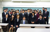 2012年度漆原ゼミ卒業研究発表会を開催しました！（スポーツ社会専攻）