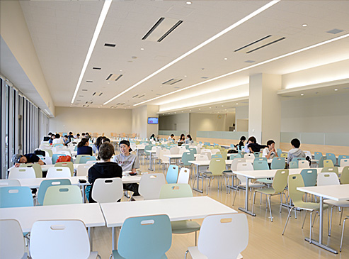 OIC Cafeteria（生協食堂）