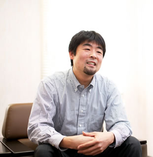 経営学部 善本 哲夫