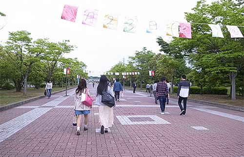 写真5-4-15 フロンティアアベニュー