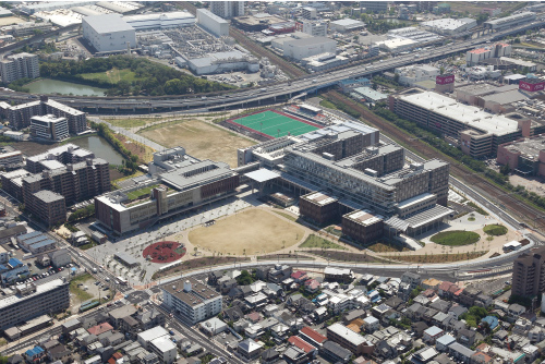 写真4-1-1 大阪いばらきキャンパスとその周辺