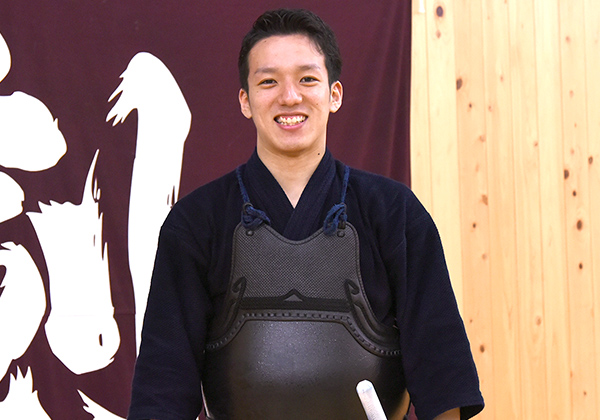 大石 佳慶さん