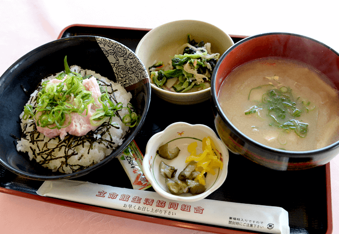 ネギトロ丼＆豚汁