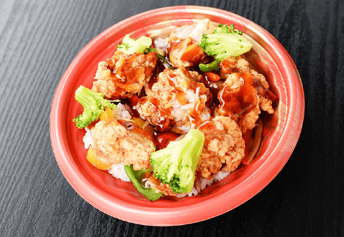 鶏の唐揚げ 甘辛丼