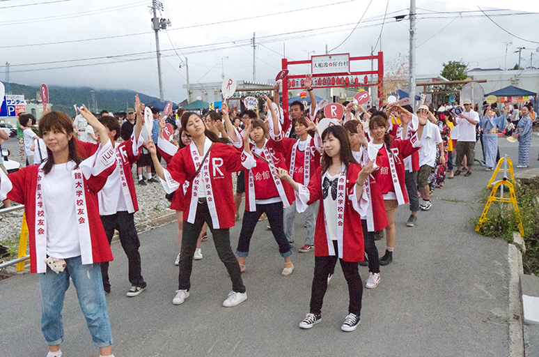 大船渡市 × 盛町七夕まつりサポートプロジェクト<br>「市民道中おどり」
</br>岩手県大船渡市</br>2013年8月