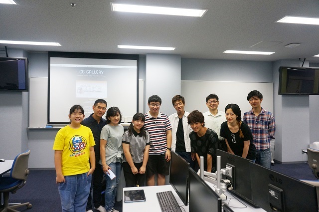 インドネシアから素敵なファミリーが映像学部に来てくれました！