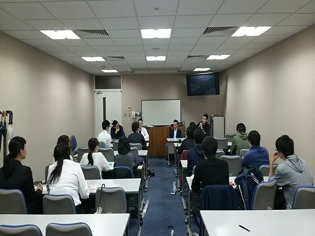 合同ゼミでOBOG招聘企画を実施しました