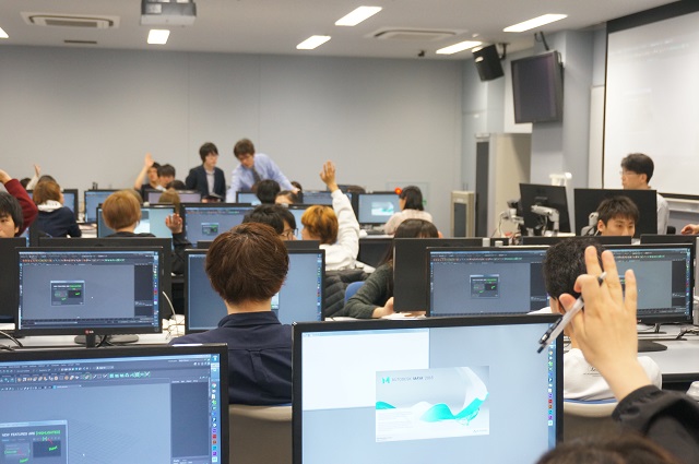 映像学部「CG実習Ⅰ」の授業に潜入しました！