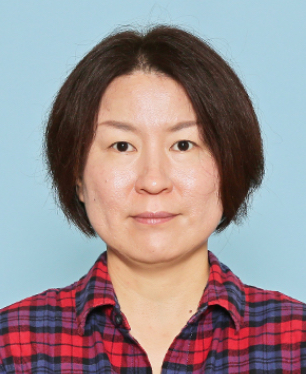 経済学部教授 高屋 和子 プロフィール写真