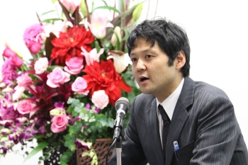須藤元喜氏