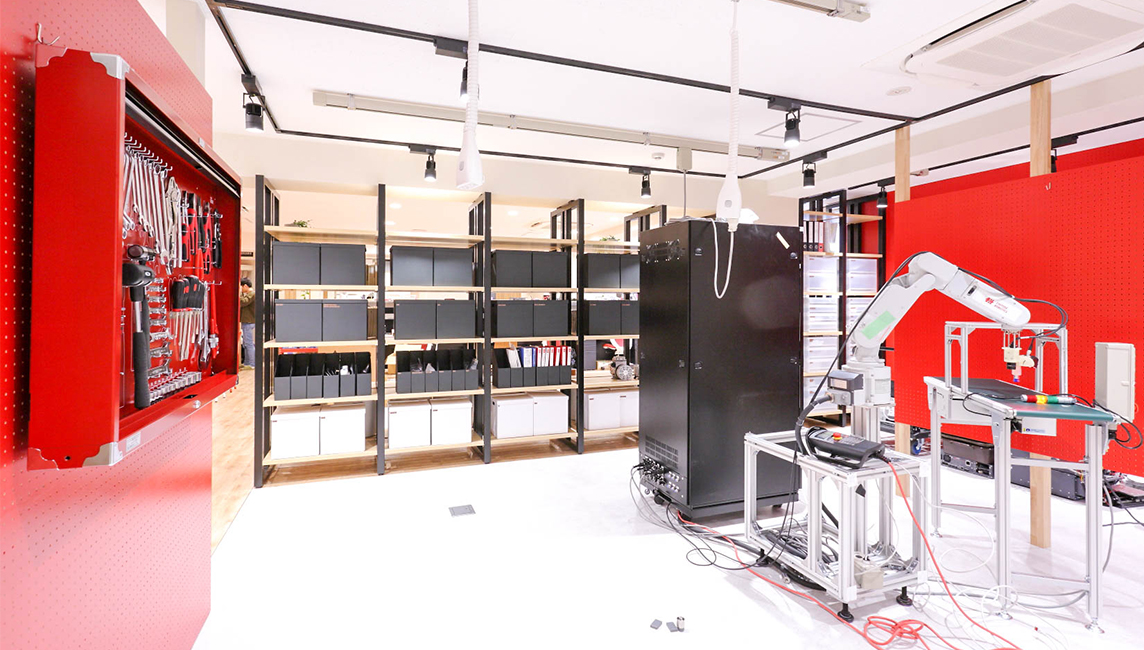 株式会社チトセロボティクスが新オフィスとロボットセンターをオープン