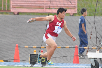 岡崎一輝選手