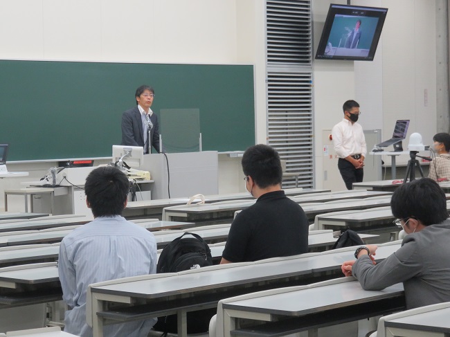 緊急座談会「これからの大学での学び」を開催しました