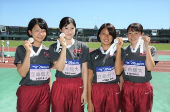 女子400mH3位　女子4×100mR　2位