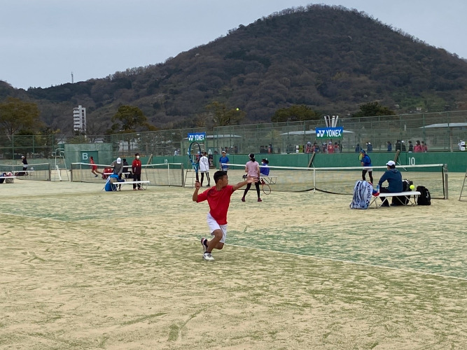 220421男子テニス3