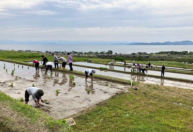 滋賀県高島市鵜川地域でアンケート調査を実施しました。