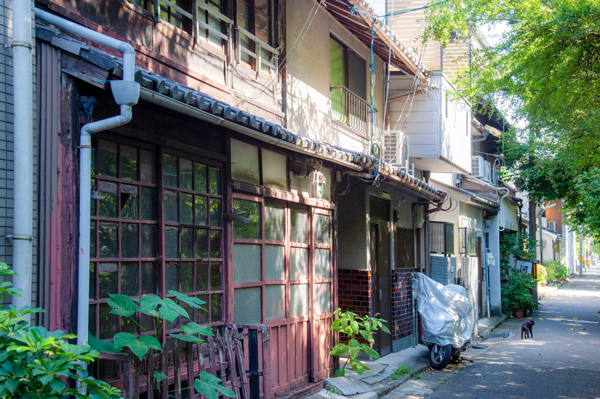 菊浜地区の町並み