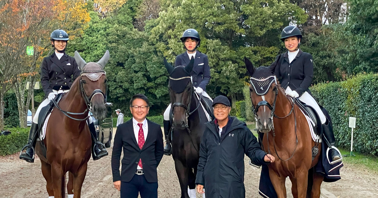馬術部が全日本学生賞典馬場馬術競技大会で団体初優勝