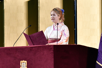 卒業生代表・学部総代 桂萌乃さん（グローバル教養学部）