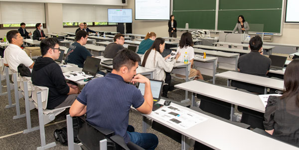 当日の会場の様子