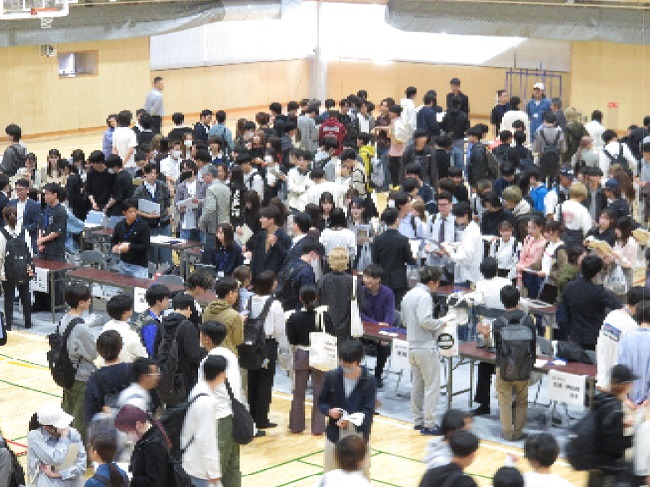 ゼミ選択交流会を実施しました