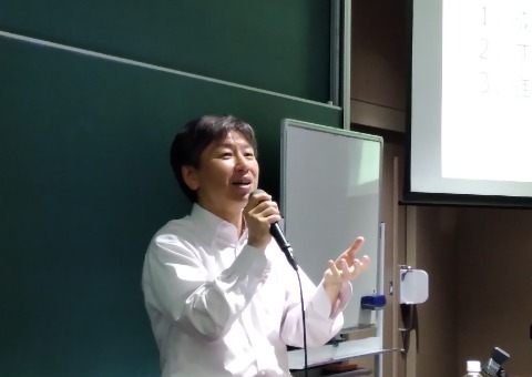 伊藤 一彦