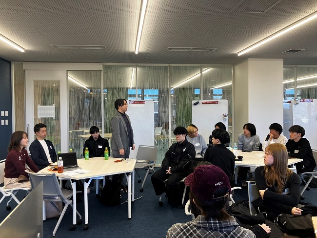 佐野ゼミでキャリア相談会を実施しました。