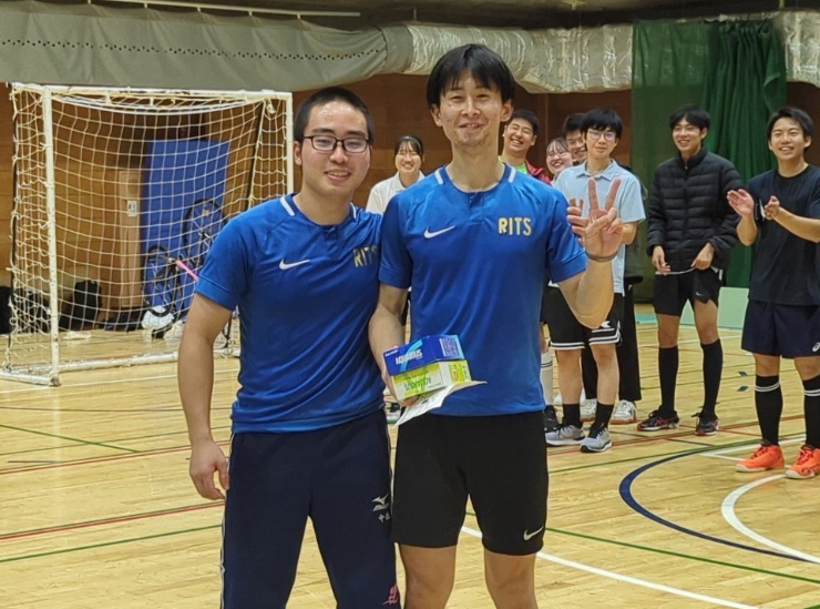 左から中西選手、小川選手