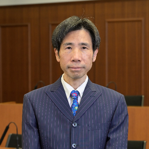 穴井 宏和