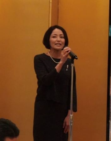 20250613新旧運営委員会と教職員の懇親会