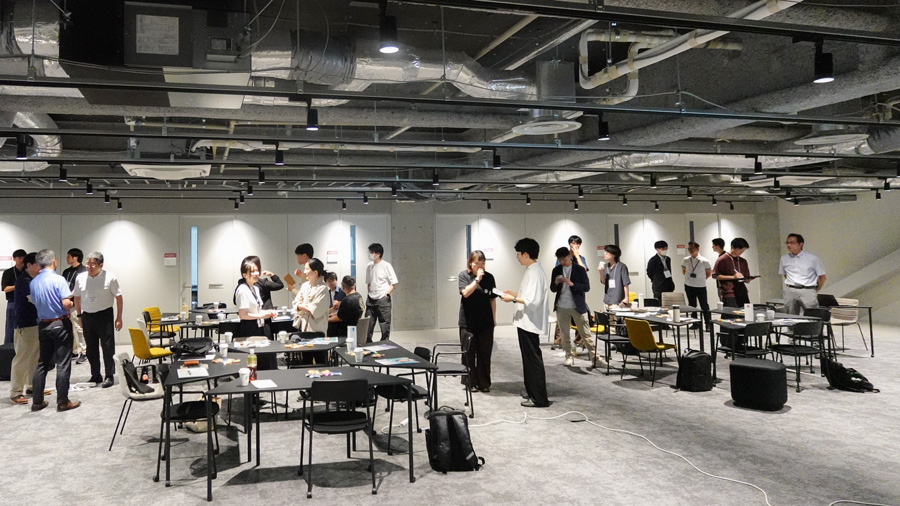 座談会の様子