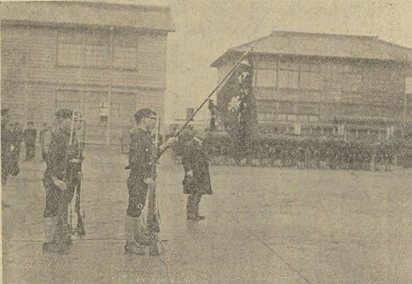 禁衛隊表紙3