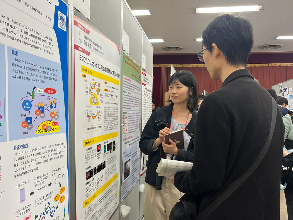ポスター発表の様子2