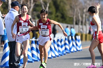 左：池田選手／右：弓木選手