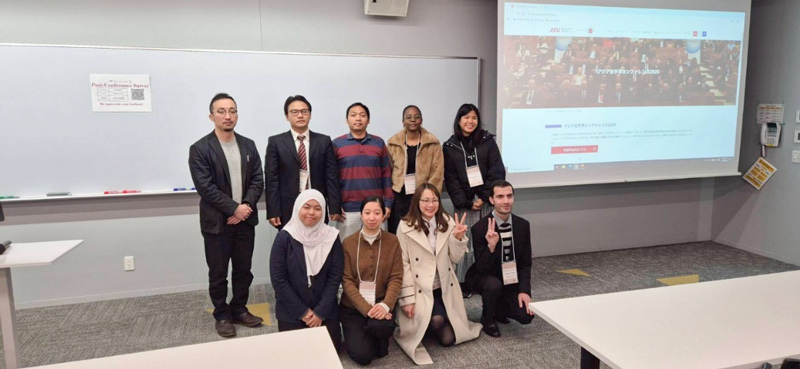 本パネルの登壇者および参加者と記念撮影