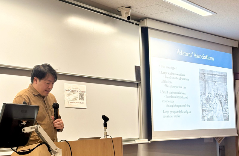 報告を行うDr.角田