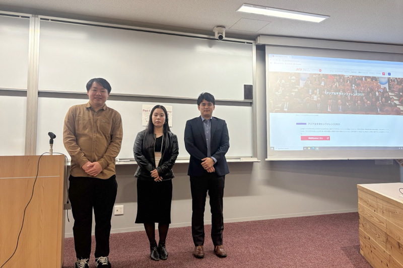 本パネルの発表者（左から：Dr.角田、Dr.塚原、Dr.十河）