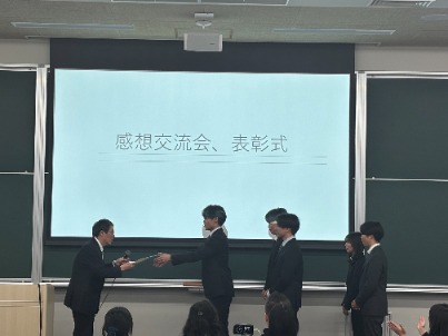 経営学会学生委員会　ゼミナール大会写真4