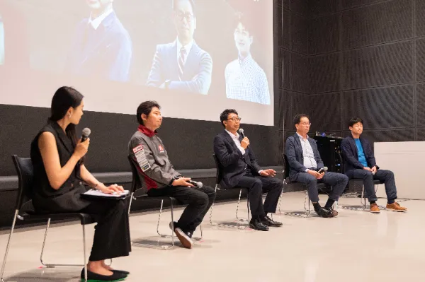 パネルディスカッションの様子