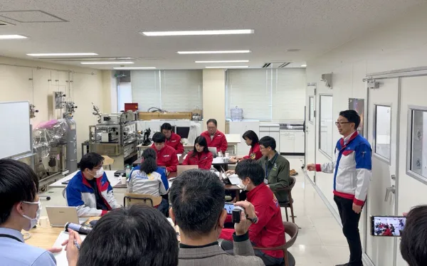 マルチバンドカメラ(MBC)の運用訓練の様子