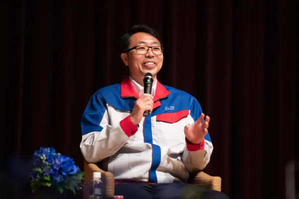 登壇者全員での集合写真