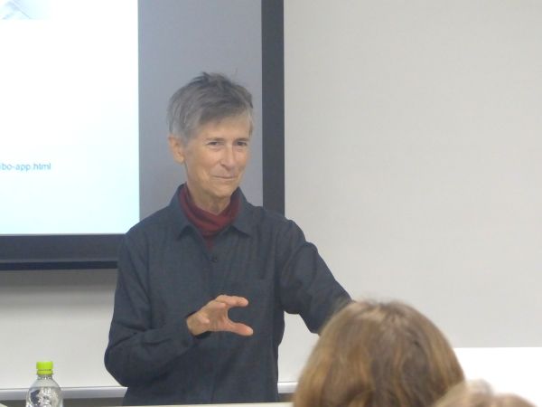 ゲストスピーカー（10.29 Jennifer Robertson）①