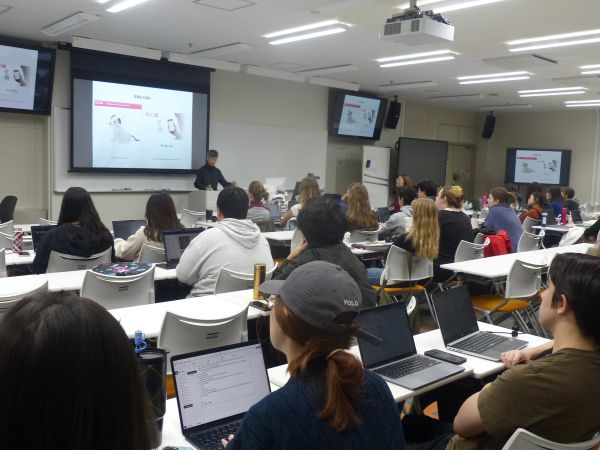 ゲストスピーカー（10.29 Jennifer Robertson）②