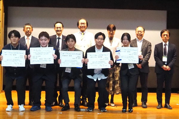 LIU Jingxinさん受賞③