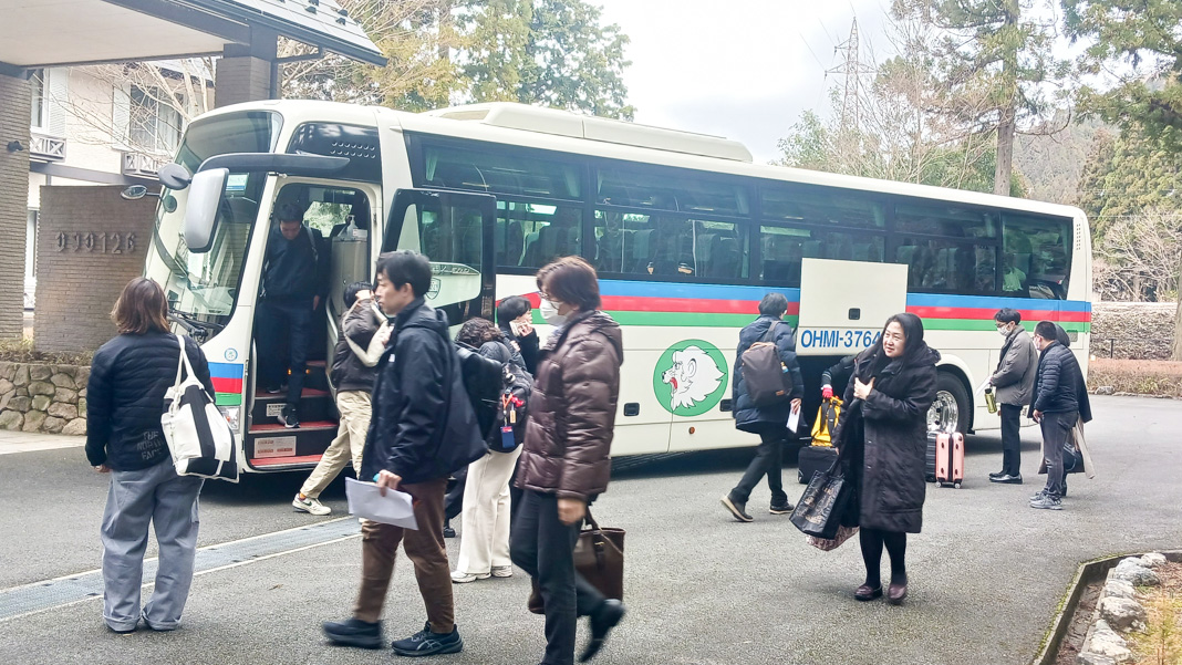 FUN HOUSE到着の様子