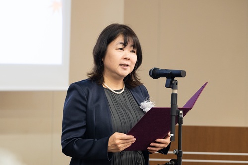 学校法人立命館副総長  立命館大学副学長　　　 　　 小川さやか