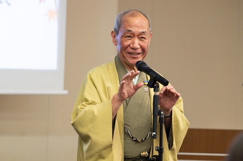 立命館大学　校友会　会長　門川大作 様