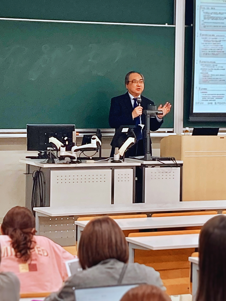 総長特別講義の様子1